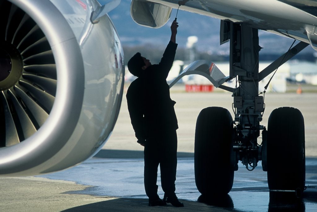 Aircraft Maintenance Engineer - Career Guide